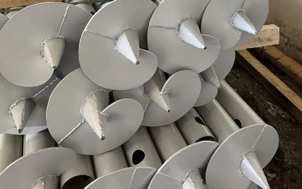 Винтовая свая для бани