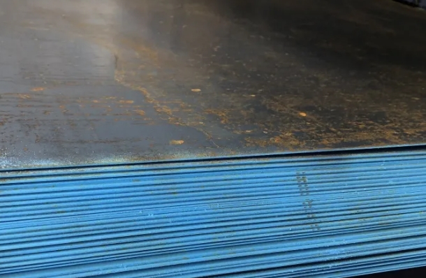 Лист горячекатаный