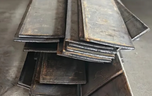 Полоса металлическая толщиной 3 мм