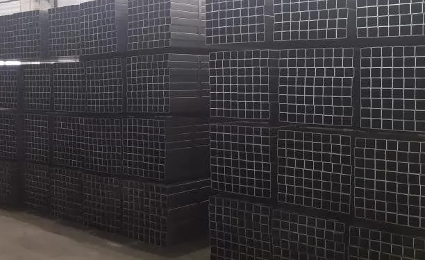 Профильная труба для козырька